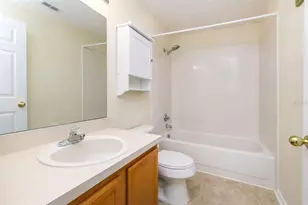 685 Eagle Pointe S, Kissimmee, FL 34746 - Photo 17