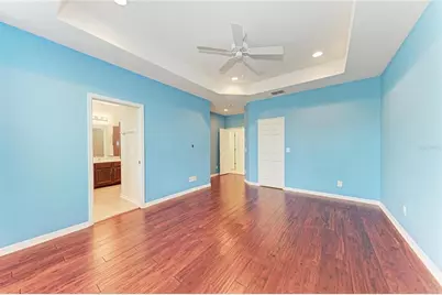 8160 Villa Grande Ct, Sarasota, FL 34243 - Photo 21