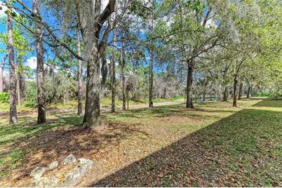 8160 Villa Grande Ct, Sarasota, FL 34243 - Photo 39