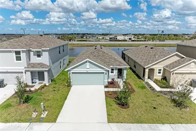 3915 Direct Green Place, Bradenton, FL 34208 - Photo 1