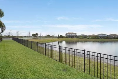 4922 Sparkling Sea Lane, Lakewood Ranch, FL 34211 - Photo 31