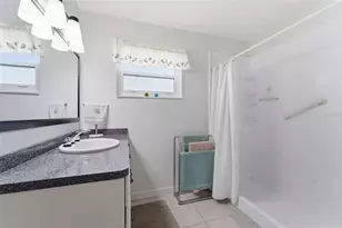 5061 Live Oak Cir, Bradenton, FL 34207 - Photo 15