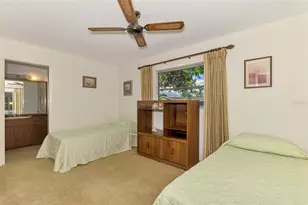 430 Sunnyside Dr, Venice, FL 34293 - Photo 31