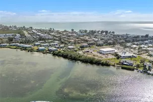 600 Manatee Ave, Holmes Beach, FL 34217 - Photo 57