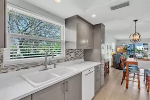 600 Manatee Ave, Holmes Beach, FL 34217 - Photo 7