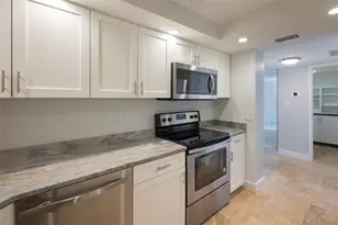 101 S Gulfstream Ave, Sarasota, FL 34236 - Photo 11