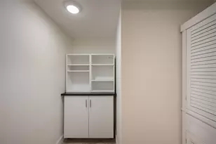 101 S Gulfstream Ave, Sarasota, FL 34236 - Photo 15