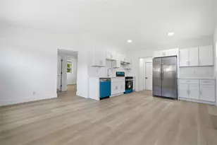 2547 14th Ave S, Saint Petersburg, FL 33712 - Photo 5