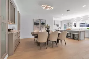 943 Pomelo Pl, Sarasota, FL 34236 - Photo 9