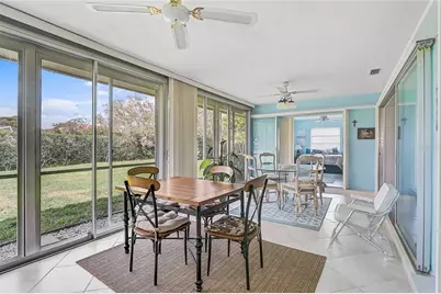 7128 W Country Club Drive N, Sarasota, FL 34243 - Photo 23