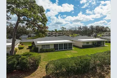 7128 W Country Club Drive N, Sarasota, FL 34243 - Photo 37