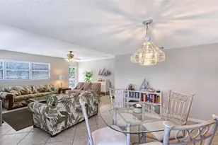 1200 Siesta Bayside Dr, Sarasota, FL 34242 - Photo 17