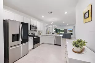 6511 Silverstar Dr, Sarasota, FL 34240 - Photo 3