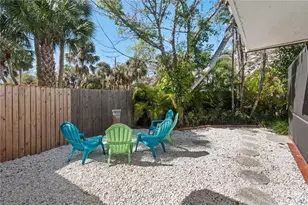157 Garden Ln, Sarasota, FL 34242 - Photo 63