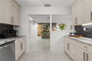 157 Garden Ln, Sarasota, FL 34242 - Photo 23