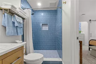 157 Garden Ln, Sarasota, FL 34242 - Photo 39