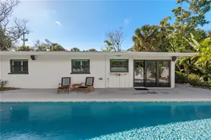 157 Garden Ln, Sarasota, FL 34242 - Photo 59