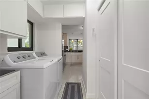 157 Garden Ln, Sarasota, FL 34242 - Photo 53