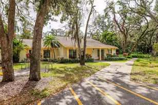 4140 Oakhurst Cir W, Sarasota, FL 34233 - Photo 29