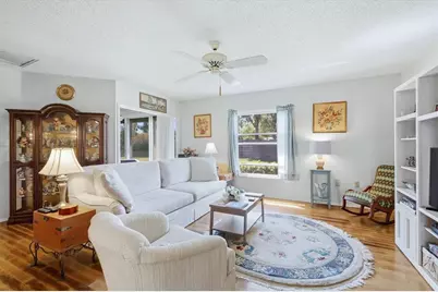 4140 Oakhurst Circle W #3166, Sarasota, FL 34233 - Photo 5