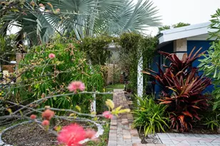 504 58th St, Holmes Beach, FL 34217 - Photo 41