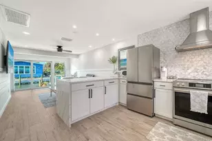 729 St Judes Dr S, Longboat Key, FL 34228 - Photo 11