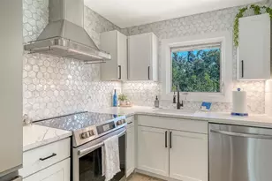 729 St Judes Dr S, Longboat Key, FL 34228 - Photo 21