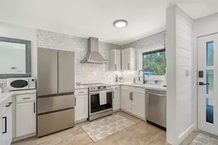 729 St Judes Dr S, Longboat Key, FL 34228 - Photo 25
