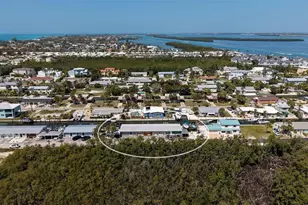 729 St Judes Dr S, Longboat Key, FL 34228 - Photo 3