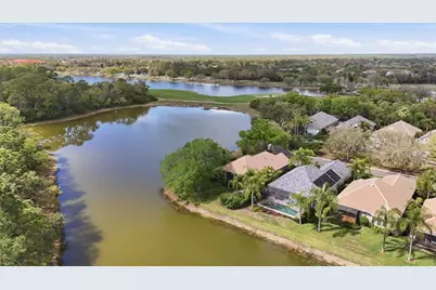 6514 Oakland Hills Drive, Lakewood Ranch, FL 34202 - Photo 37