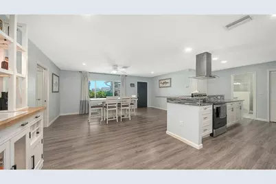 972 Leeward Road, Venice, FL 34293 - Photo 9