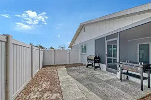 972 Leeward Rd, Venice, FL 34293 - Photo 23