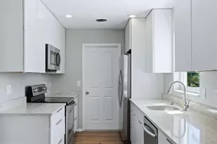 4872 Nautilus Rd, Venice, FL 34293 - Photo 7