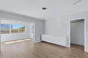 4872 Nautilus Rd, Venice, FL 34293 - Photo 13