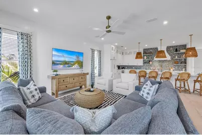 518 Spring Avenue, Anna Maria, FL 34216 - Photo 9