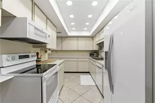 5757 Gulf of Mexico Dr, Longboat Key, FL 34228 - Photo 13