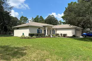 5774 N Lamp Post Dr, Beverly Hills, FL 34465 - Photo 3