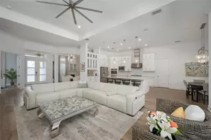 8458 Snowfall St, Sarasota, FL 34241 - Photo 9