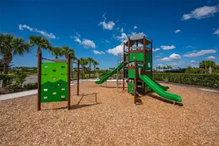 8458 Snowfall St, Sarasota, FL 34241 - Photo 97