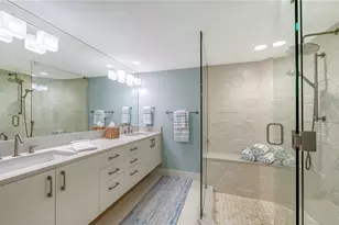 100 Sands Point Rd, Longboat Key, FL 34228 - Photo 27