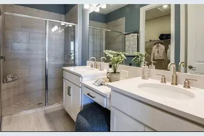 7487 Moonbeam Avenue, Sarasota, FL 34241 - Photo 11