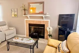 3863 59th Ave W, Bradenton, FL 34210 - Photo 9