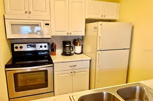 3863 59th Ave W, Bradenton, FL 34210 - Photo 17