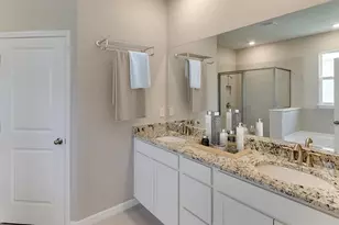 18322 Bch Rnch Ter, Lakewood Ranch, FL 34211 - Photo 9