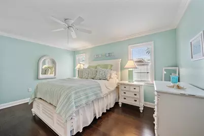 2843 New England Street, Sarasota, FL 34231 - Photo 13