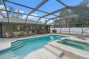 2843 New England St, Sarasota, FL 34231 - Photo 25