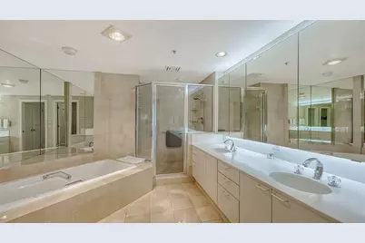 2450 Harbourside Drive #212, Longboat Key, FL 34228 - Photo 31