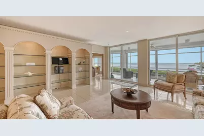 2450 Harbourside Drive #212, Longboat Key, FL 34228 - Photo 9