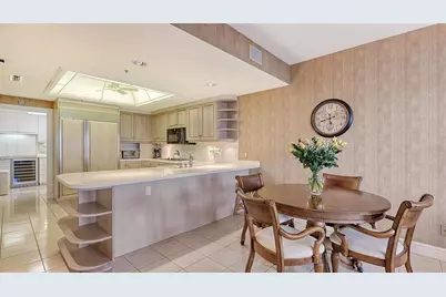 2450 Harbourside Drive #212, Longboat Key, FL 34228 - Photo 23