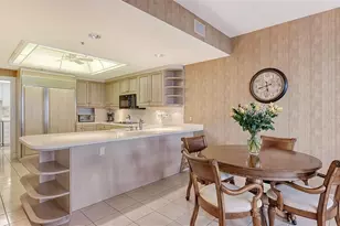 2450 Harbourside Dr, Longboat Key, FL 34228 - Photo 23